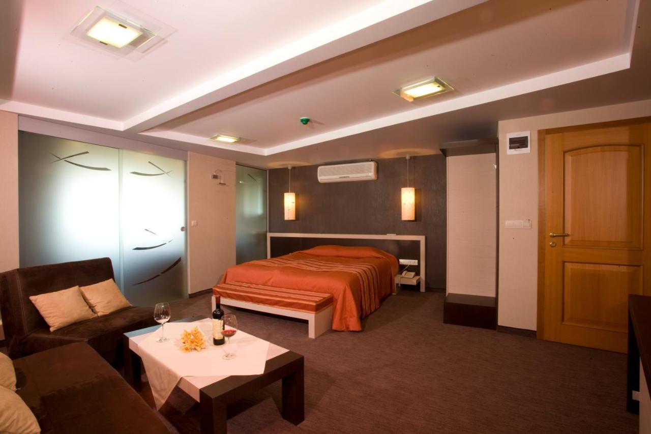 Edi Hotel صوفيا المظهر الخارجي الصورة